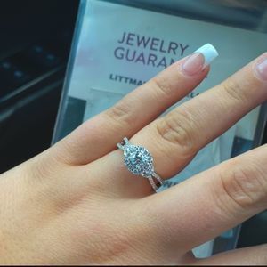 14k white gold diamond ring size 7.25